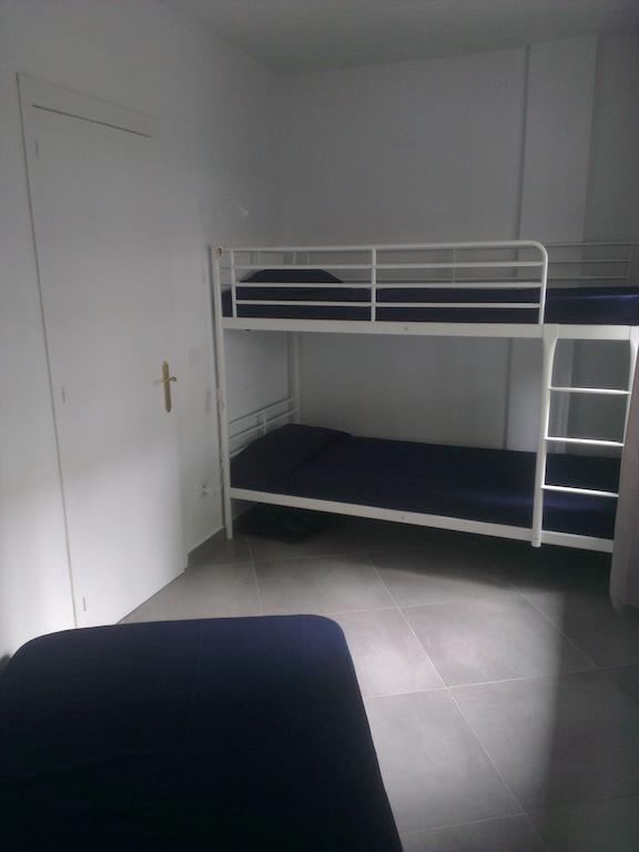 Apartaments La Riera Rosas Exteriör bild